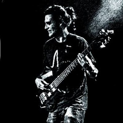 Flo – Bass, Vocals